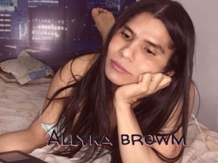 Allyka_browm