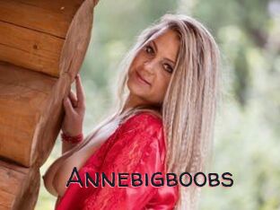 Annebigboobs