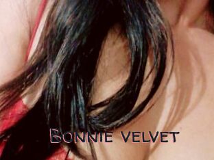 Bonnie_velvet