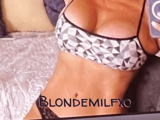 Blondemilfxo