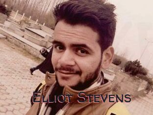 Elliot_Stevens