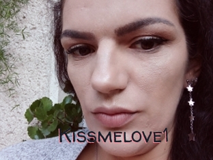 Kissmelove1