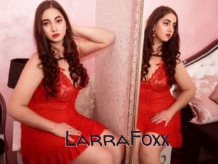 LarraFoxx