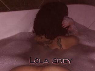 Lola_grey