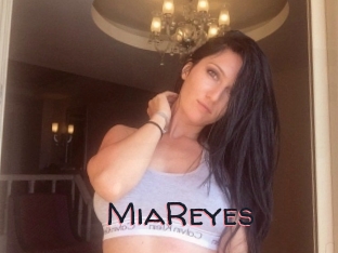 MiaReyes