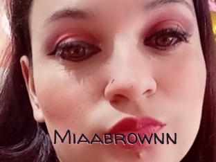 Miaabrownn