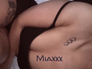 Miaxxx