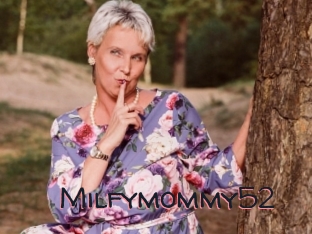 Milfymommy52