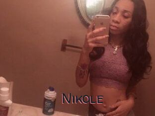 Nikole_