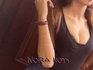 Nora_hoty