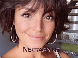 Nectaryne