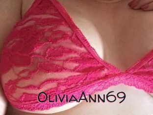 Olivia_Ann_69