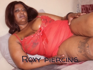 Roxy_piercing