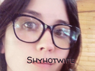 Shyhotwife