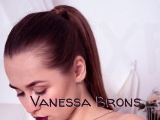 Vanessa_Brons